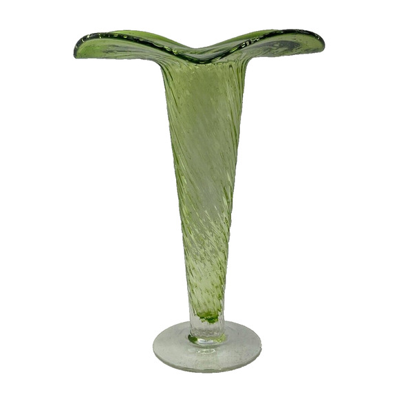 Spiral Ribbed Transparent Green Glass Vase with Circular Flat Base 10 1/2" Tall - Picture 4 of 9